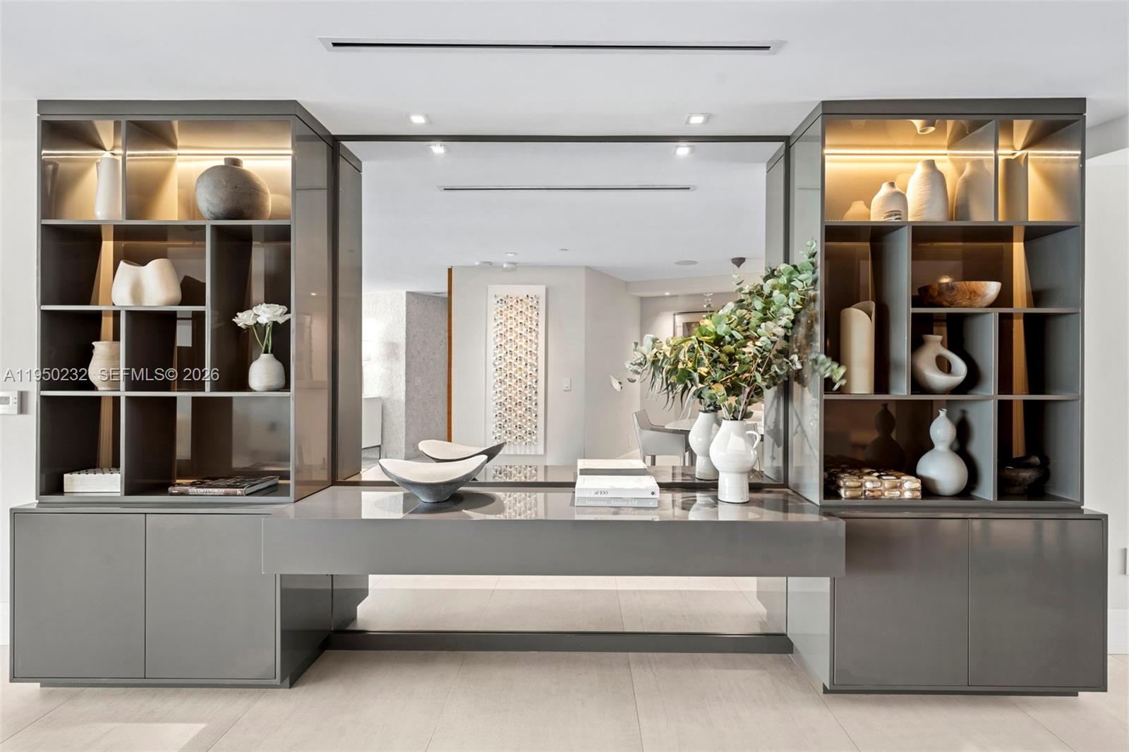 1000 South Pointe Drive, Unit 2802 Miami Beach, FL 33139 - Photo 12 of 44 a room with view of living room