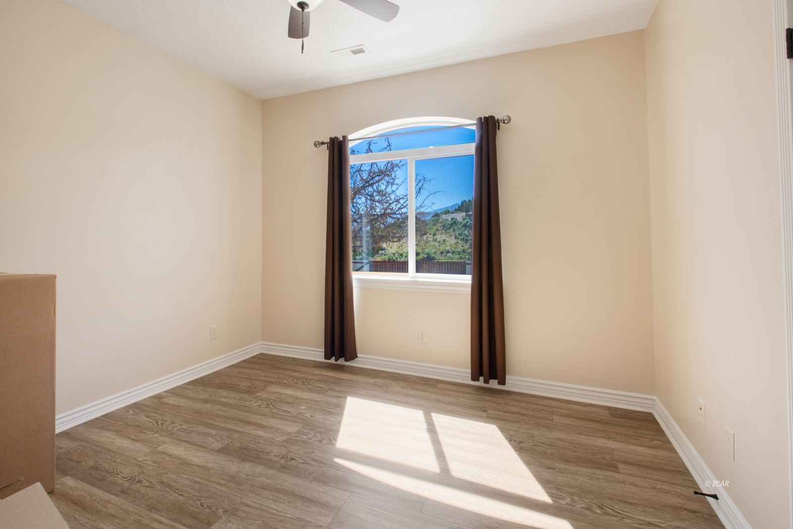 648 Spring Creek Parkway Spring Creek, NV 89815 - Photo 19 of 49 Gallery Image 19