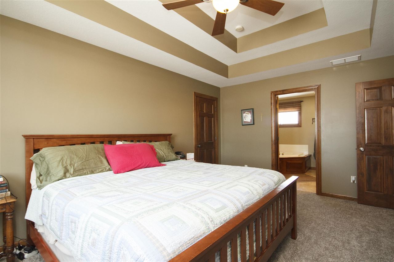19106 Devall Road Spencerville, IN 46788 - Photo 18 of 32