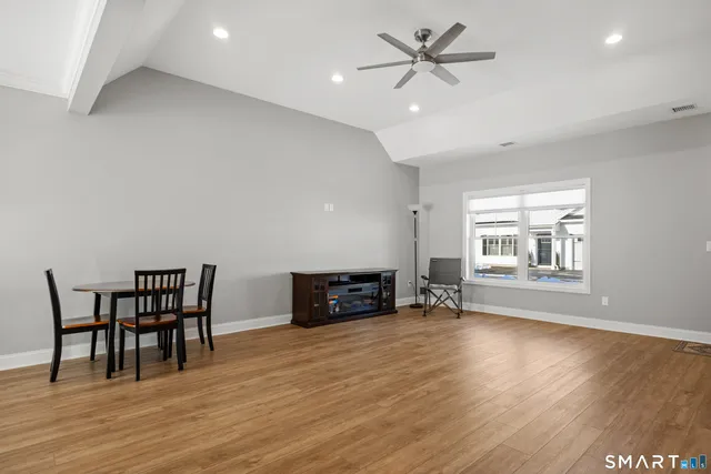 $418,000 | 180 South Washington Street, Unit 7, Plainville, CT 06062