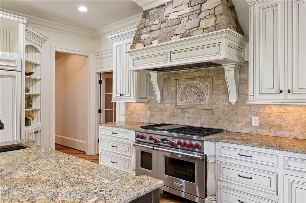 972 Acworth Due West Road Northwest Kennesaw, GA 30152 - Photo 23 of 175