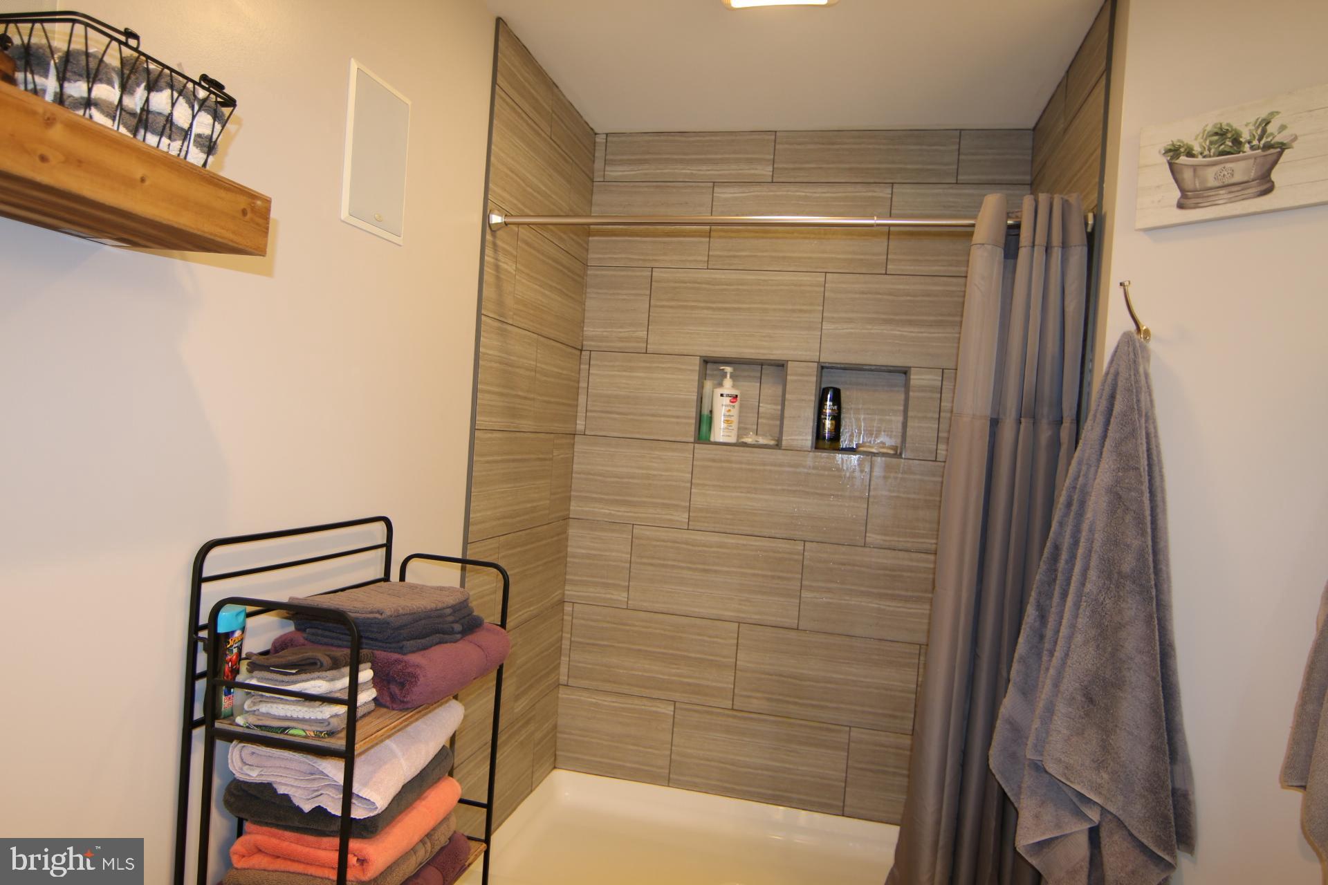 2171 Rosedale Avenue Middletown, PA 17057 - Photo 22 of 55 Gallery Image 22