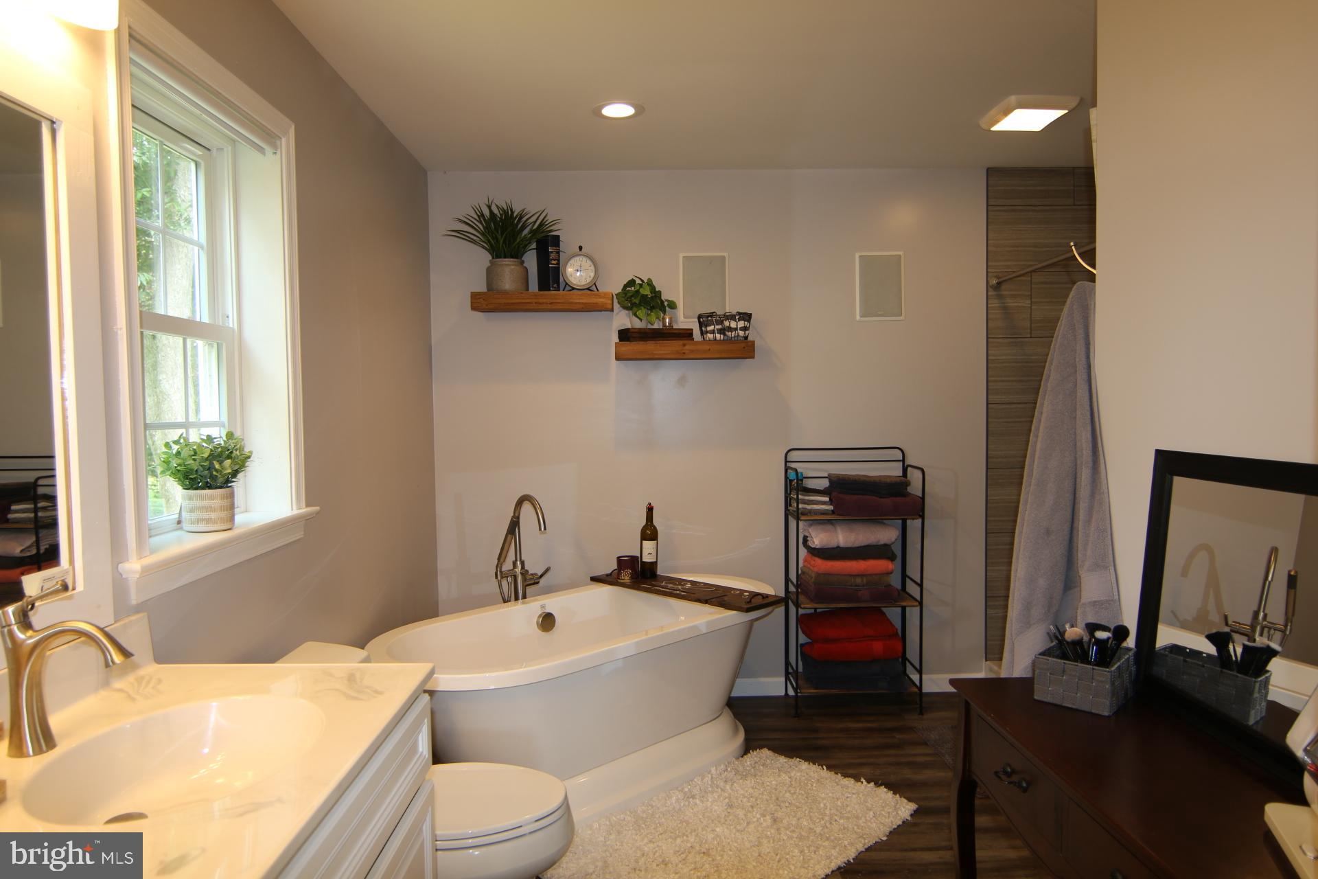 2171 Rosedale Avenue Middletown, PA 17057 - Photo 24 of 55 Gallery Image 24