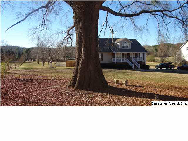 7336 Lake In The Woods Road Trussville, AL 35173 - Photo 3 of 30