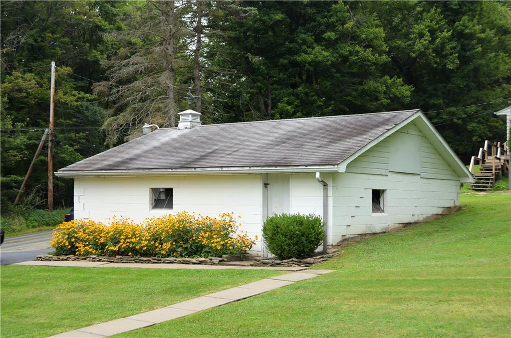 940 Sarver Road Sarver, PA 16055 - Photo 4 of 23