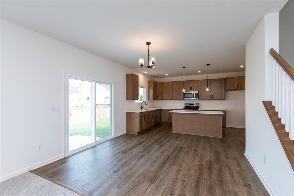 1539 Georgia Road Circleville, OH 43113 - Photo 11 of 44 11-Breakfast and Kitchen