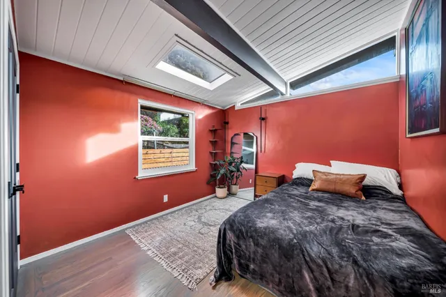 $949,000 | 7810 Sanford Street, Oakland, CA 94605