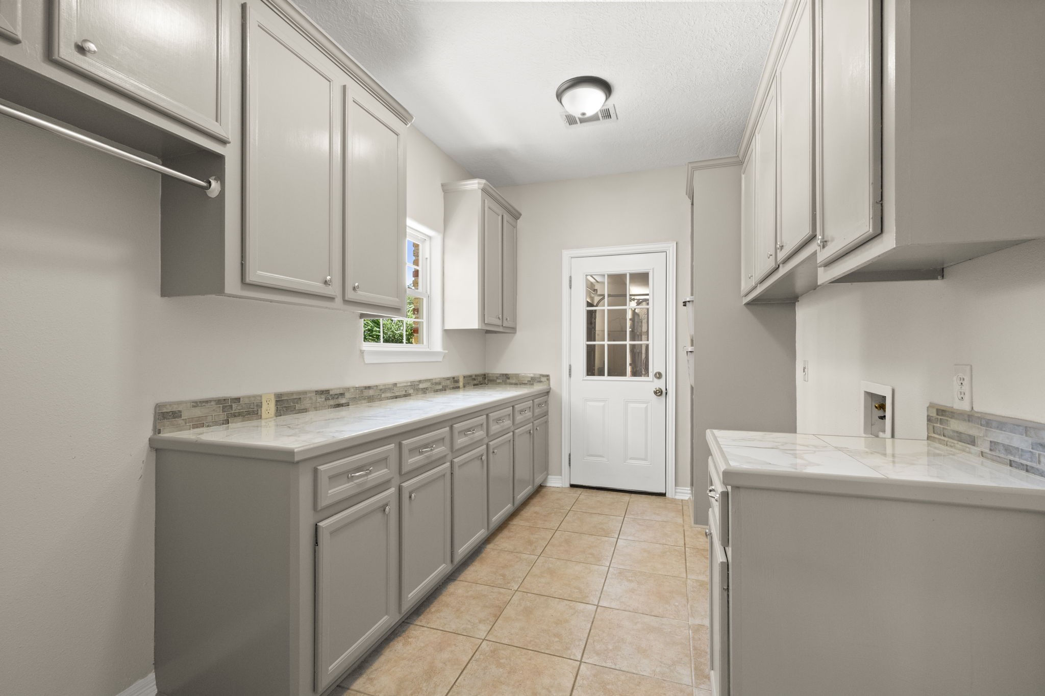 24310 Lenze Road Spring, TX 77389 - Photo 23 of 41 spacious utility room.