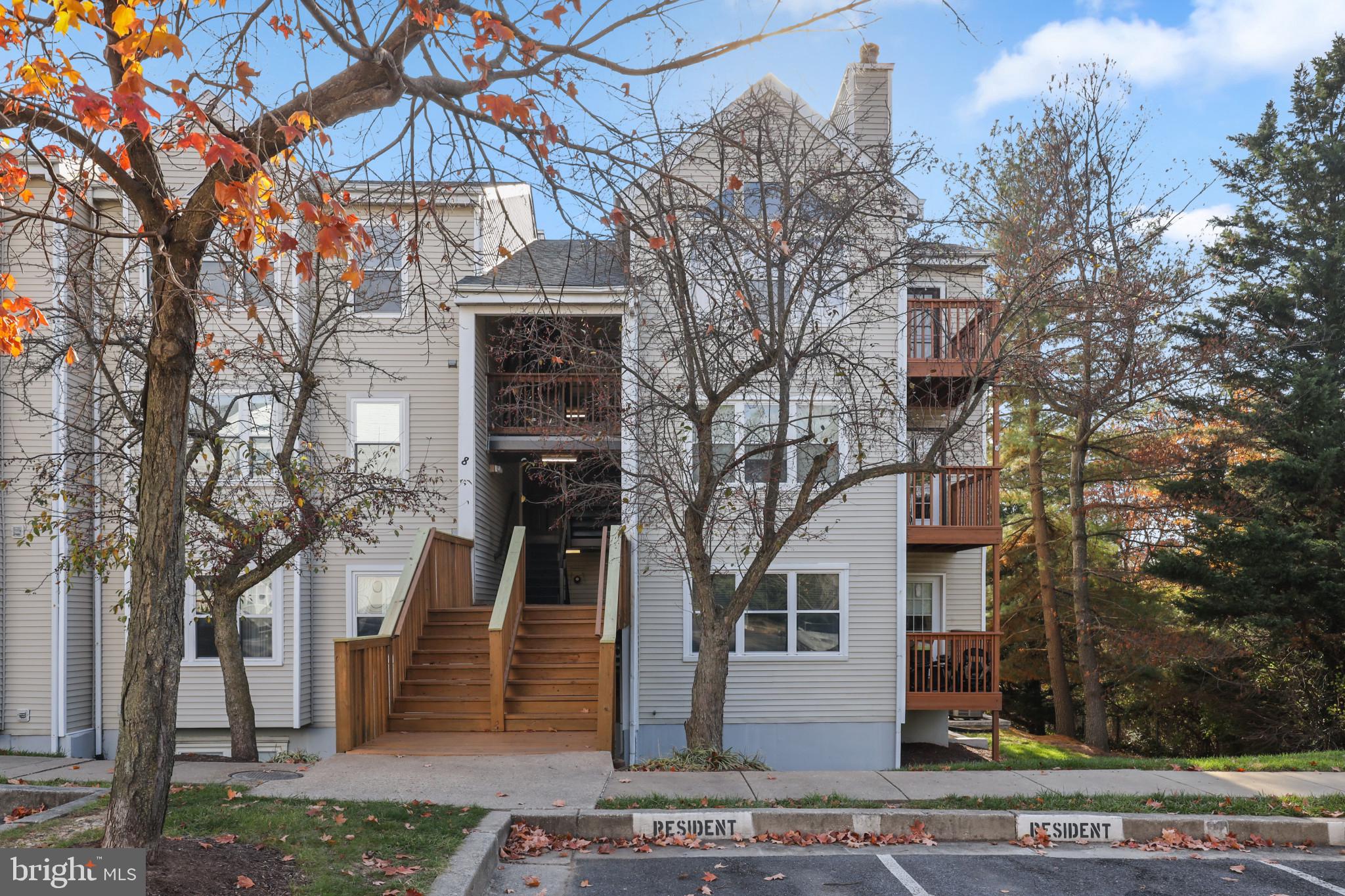 8 Fallen Tree Court, Unit 8B Baltimore, MD 21227 - Photo 1 of 25