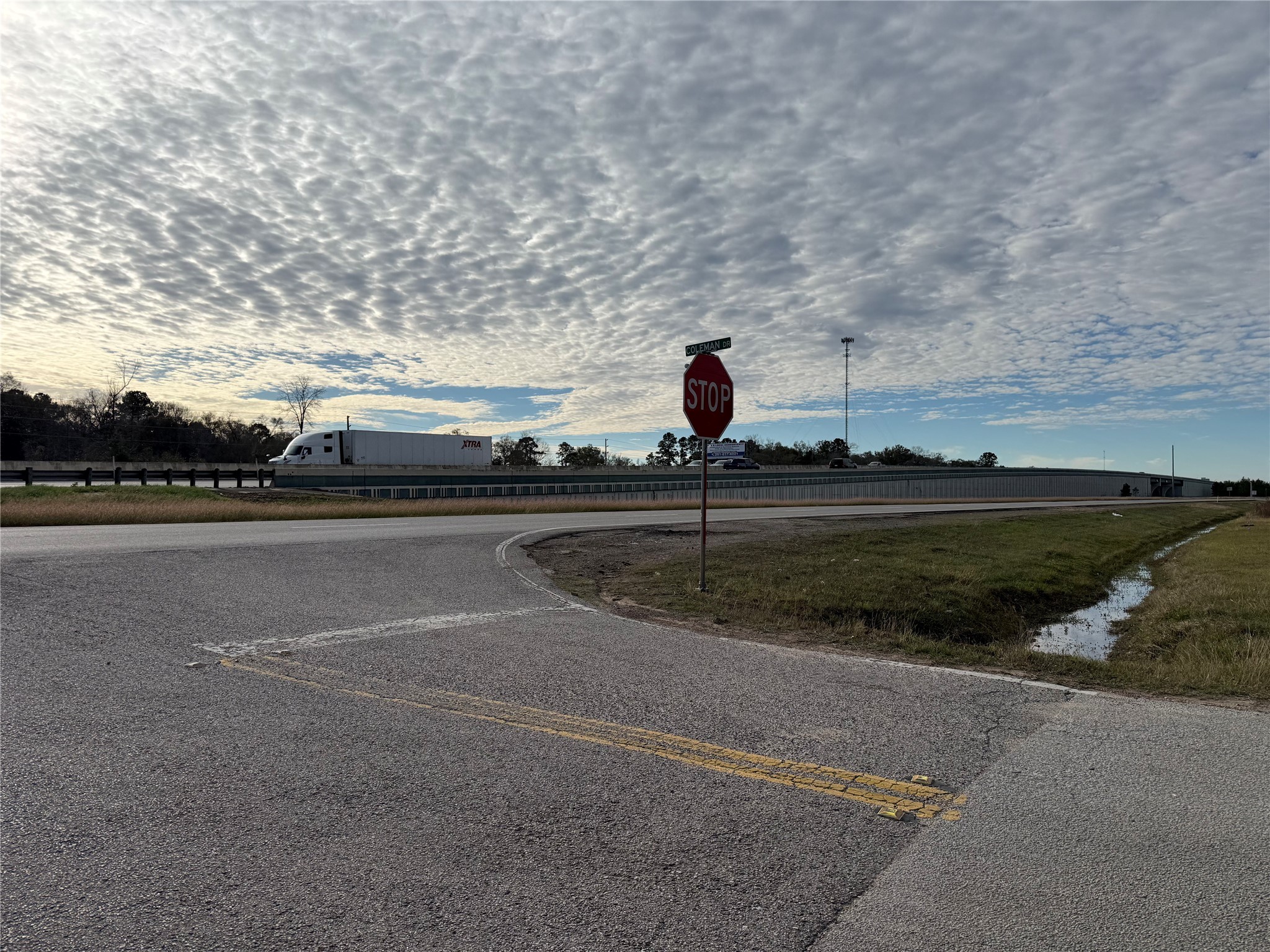 6830 Treeline Drive Humble, TX 77346 - Photo 5 of 12