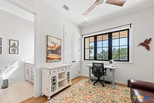 $1,395,000 | 813 Verde Vista Drive, Wimberley, TX 78676