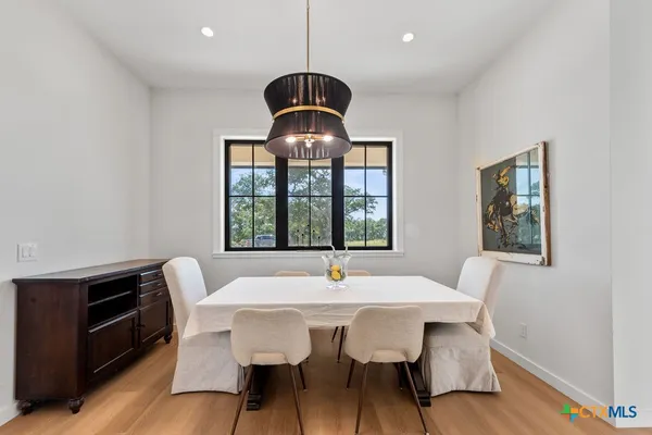 $1,395,000 | 813 Verde Vista Drive, Wimberley, TX 78676