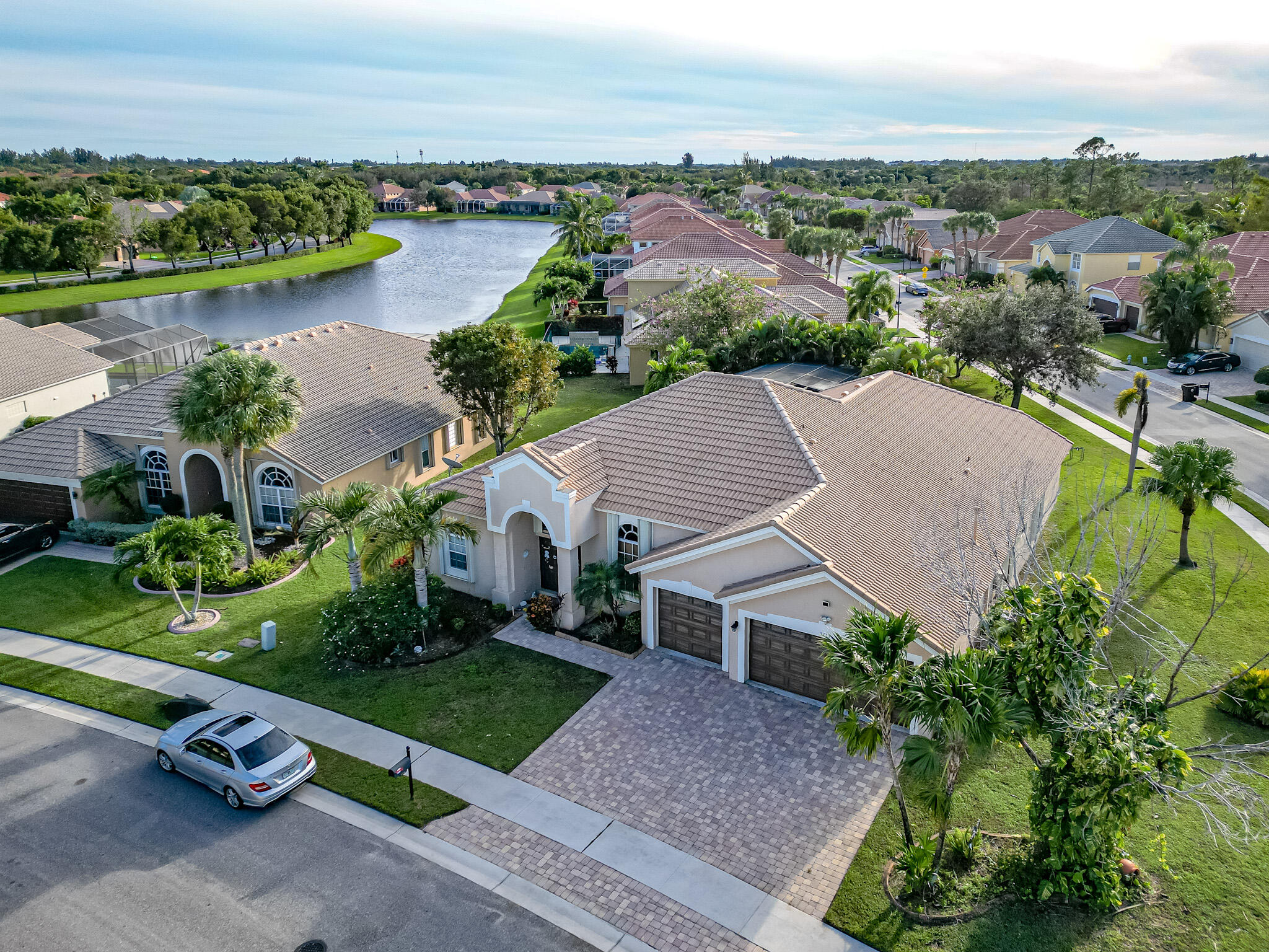 3753 Victoria Road West Palm Beach, FL 33411 - Photo 2 of 37 Overhead