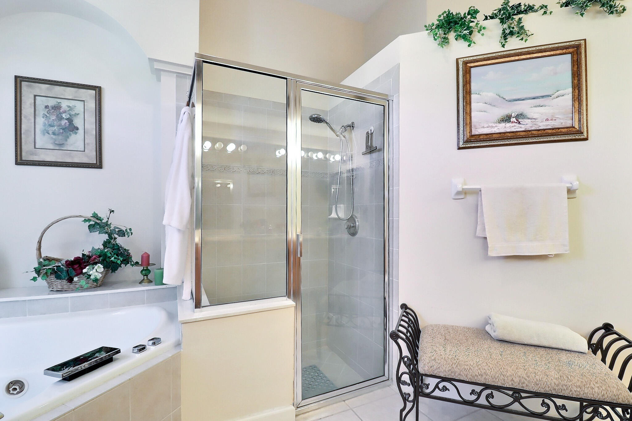 3753 Victoria Road West Palm Beach, FL 33411 - Photo 23 of 37 Master bath
