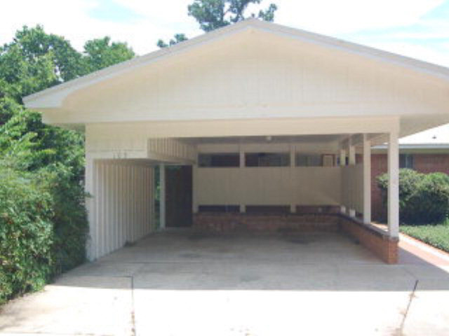 109 Spanish Main Daphne, AL 36527 - Photo 20 of 20 Garage/Carport