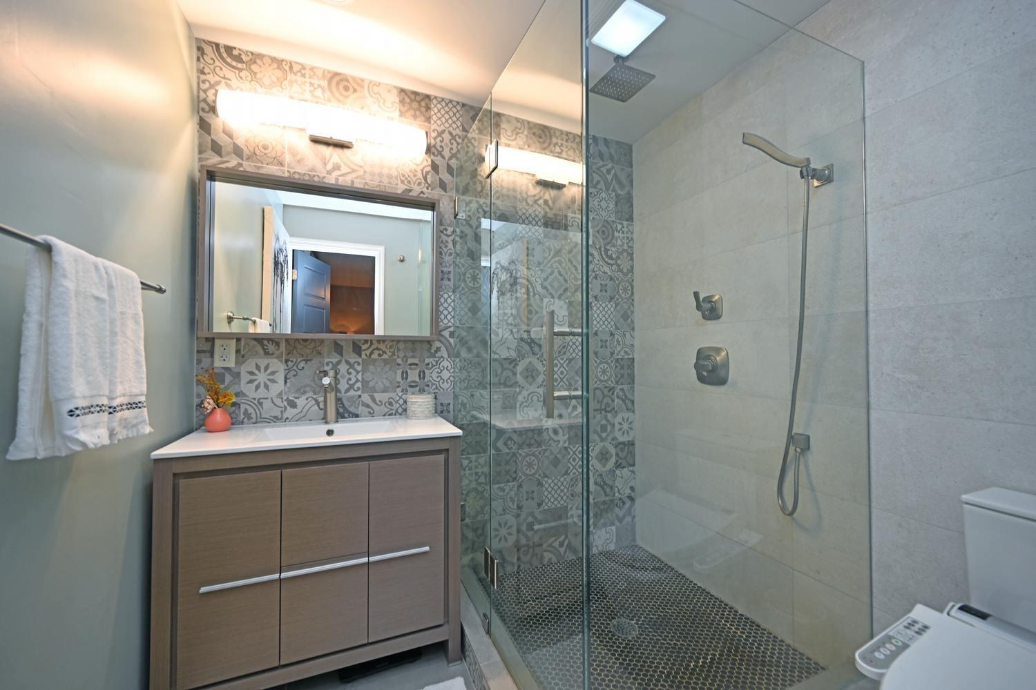 303 Fleming Road Wyoming, OH 45215 - Photo 19 of 43 Gallery Image 19