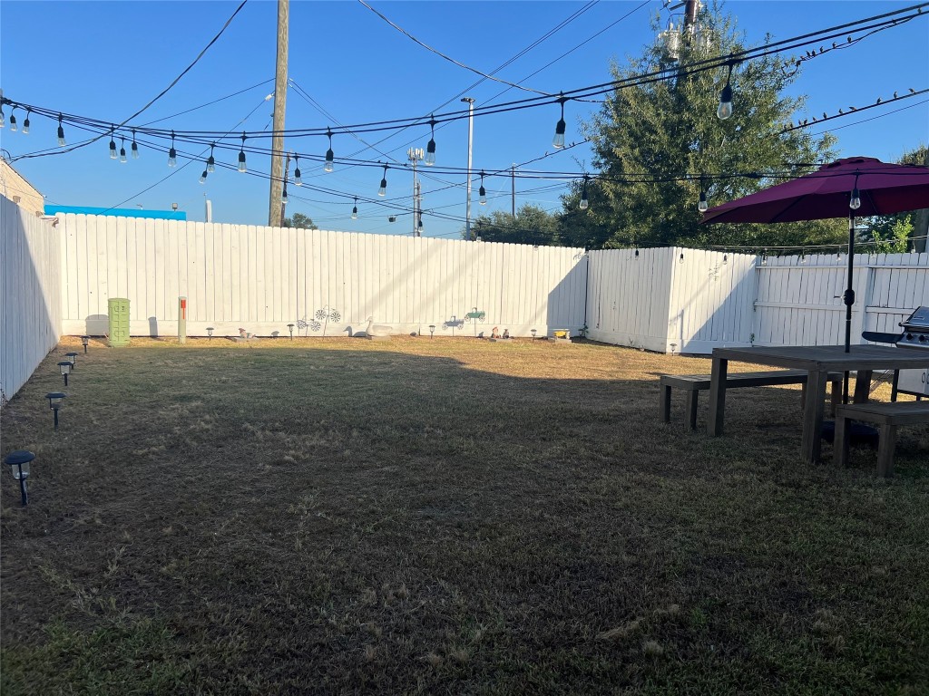 10902 Seneca Street Houston, TX 77016 - Photo 12 of 14 a view of an outdoor space and seating area