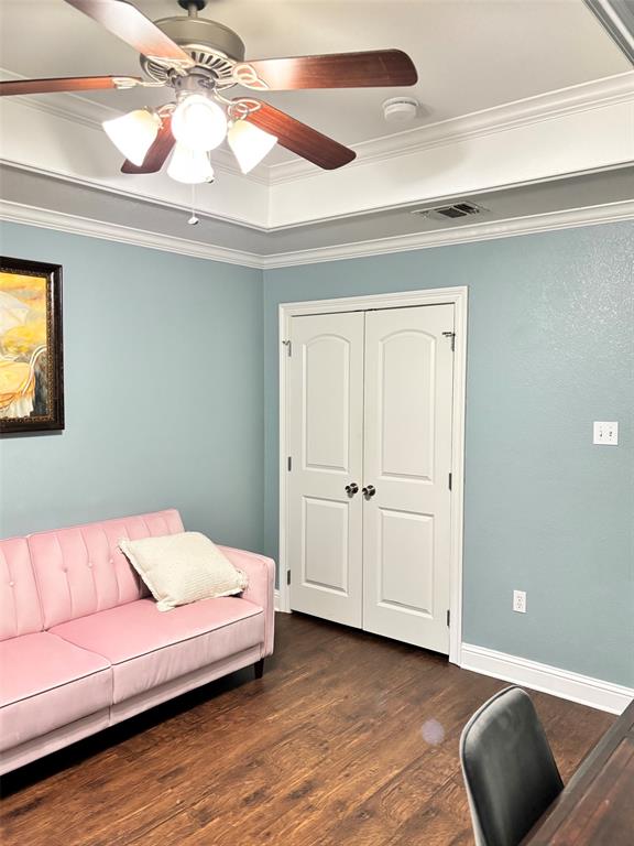 605 Jade Haughton, LA 71037 - Photo 19 of 34 4th Bedroom with Lamenant flooring