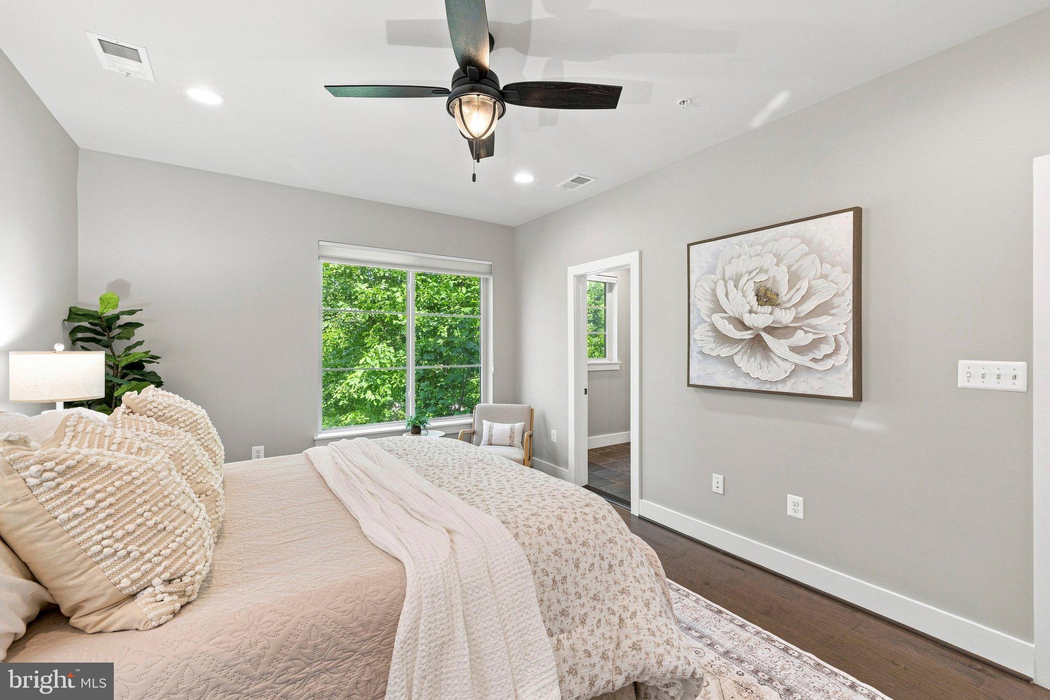 2876 Lowen Valley Road Alexandria, VA 22303 - Photo 22 of 57 Gallery Image 22