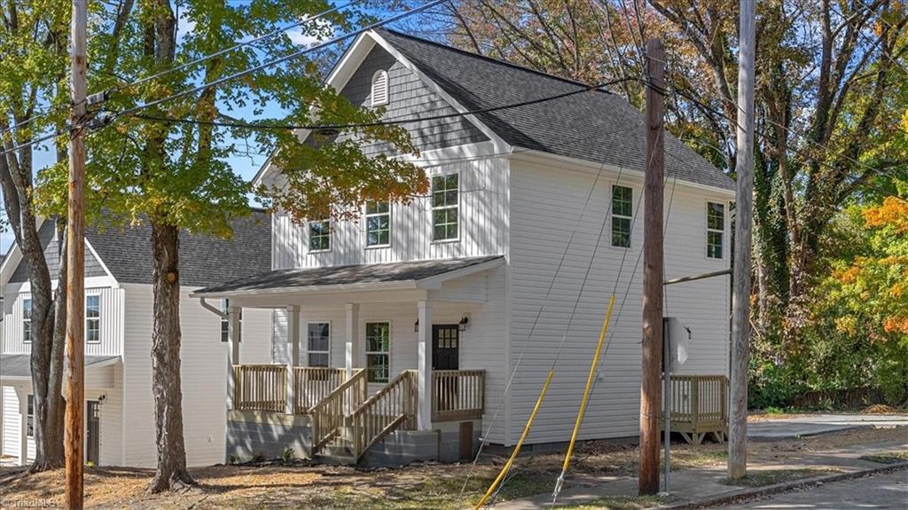 317 Monroe Place High Point, NC 27262 - Photo 2 of 31