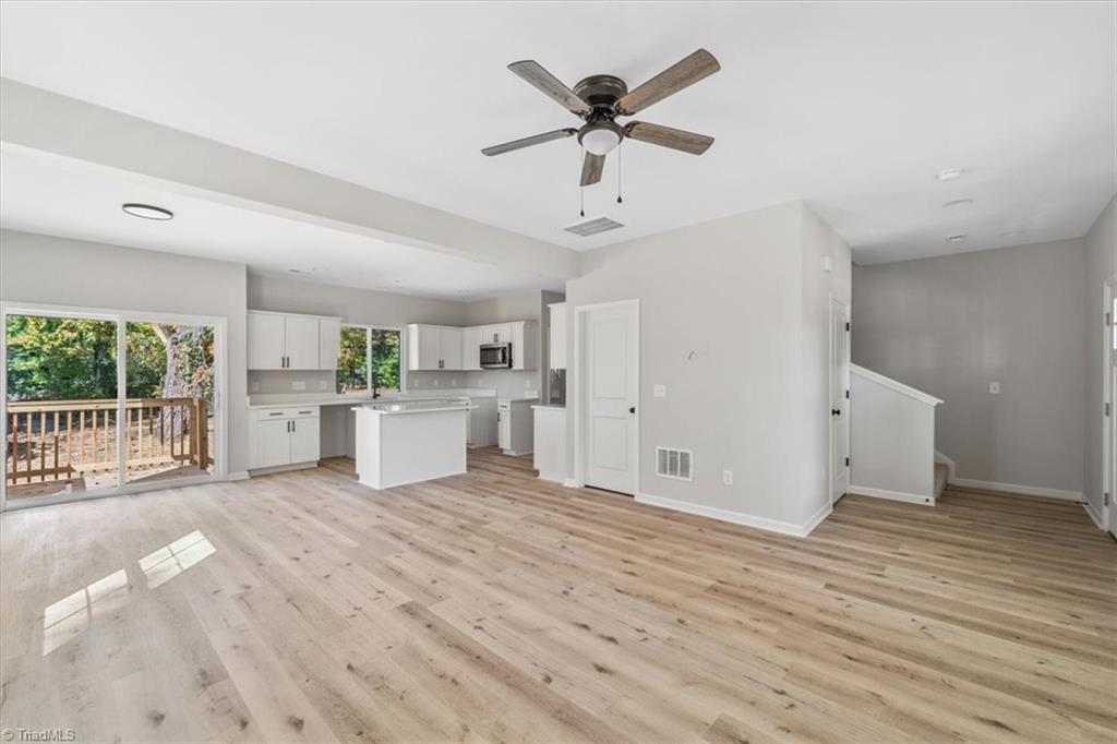 317 Monroe Place High Point, NC 27262 - Photo 8 of 31