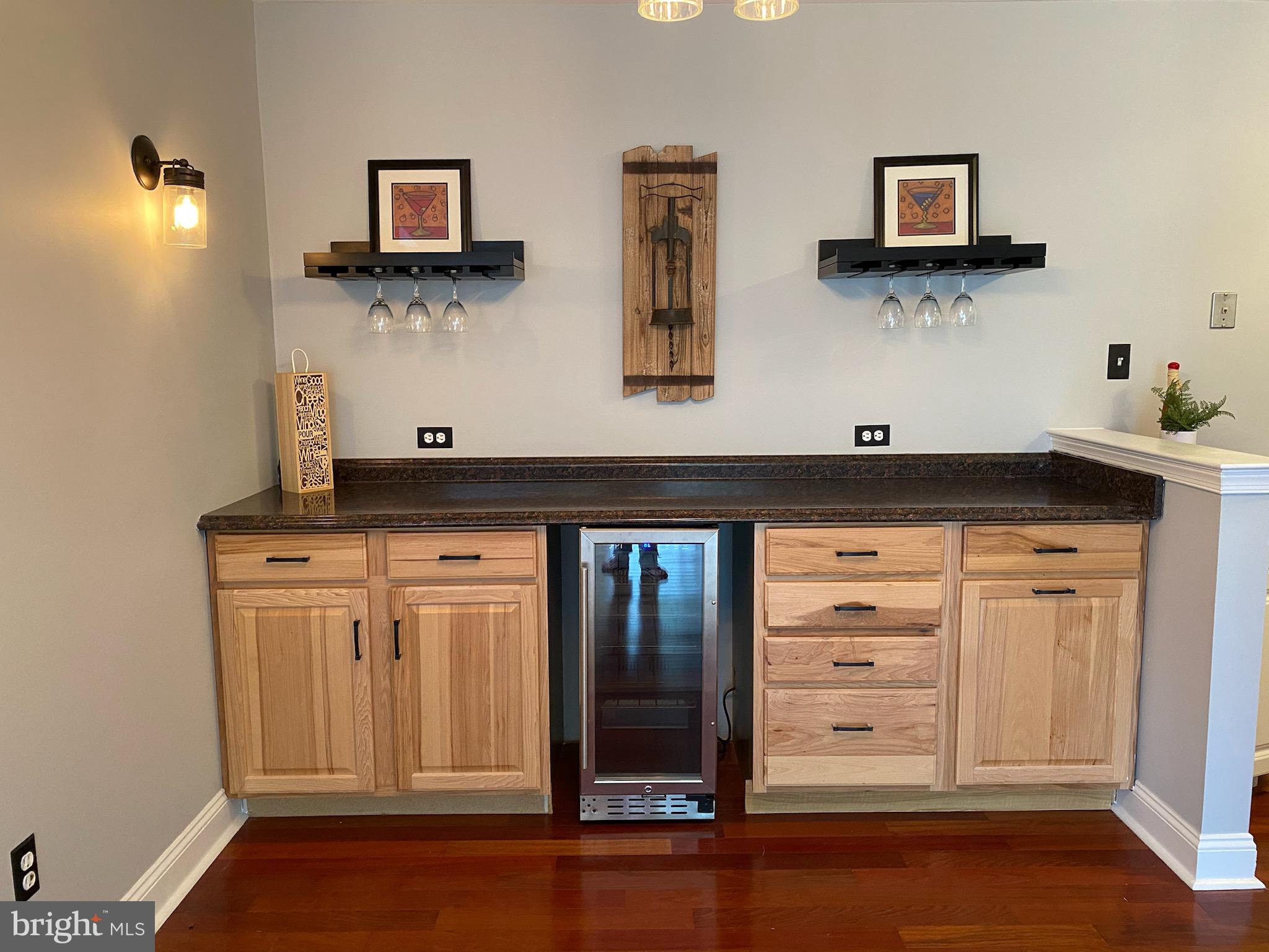 1506 Squirrel Road Marlton, NJ 08053 - Photo 8 of 24 1506 Squirrel Rd - dining area- with breakfast bar