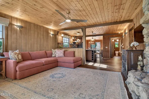 $1,499,000 | 117 Tujunga Avenue, Oxnard, CA 93035