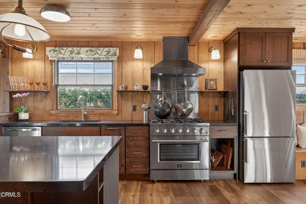 117 Tujunga Avenue Oxnard, CA 93035 - Photo 9 of 55