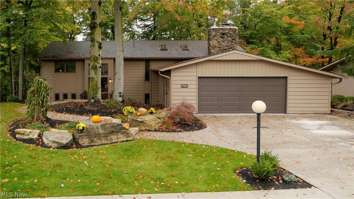 17592 Ridge Creek Road Strongsville, OH 44136 - Photo 1 of 35 Front of Home