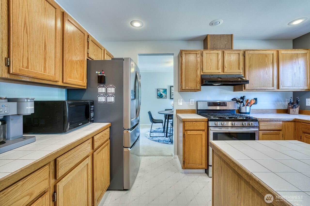 7315 East Collins Road Port Orchard, WA 98366 - Photo 11 of 40 Gallery Image 11