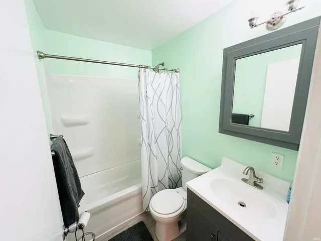 $157,000 | 4120 Woodvale Drive, South Bend, IN 46614