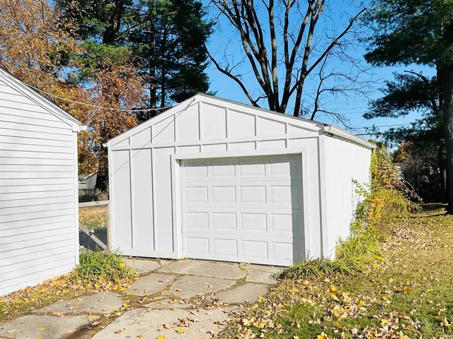 $157,000 | 4120 Woodvale Drive, South Bend, IN 46614