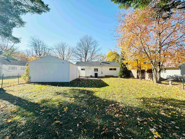$157,000 | 4120 Woodvale Drive, South Bend, IN 46614