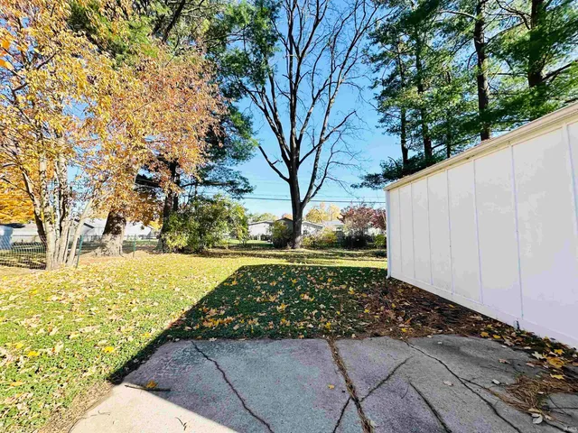 $157,000 | 4120 Woodvale Drive, South Bend, IN 46614