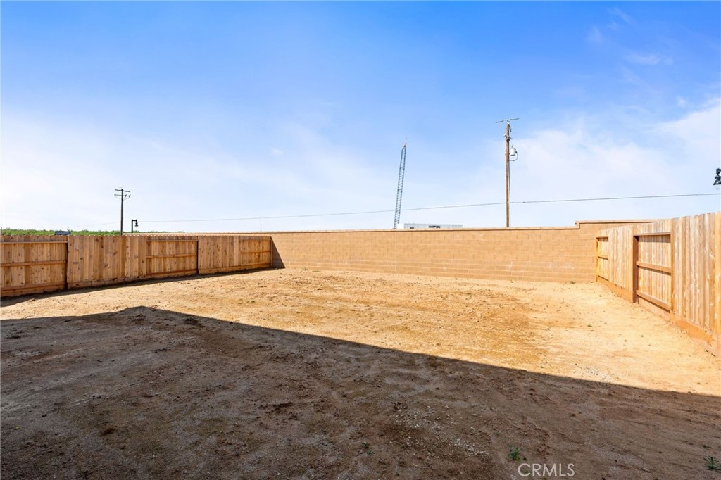 1266 Talus Way South Madera, CA 93636 - Photo 39 of 43 a view of an empty room