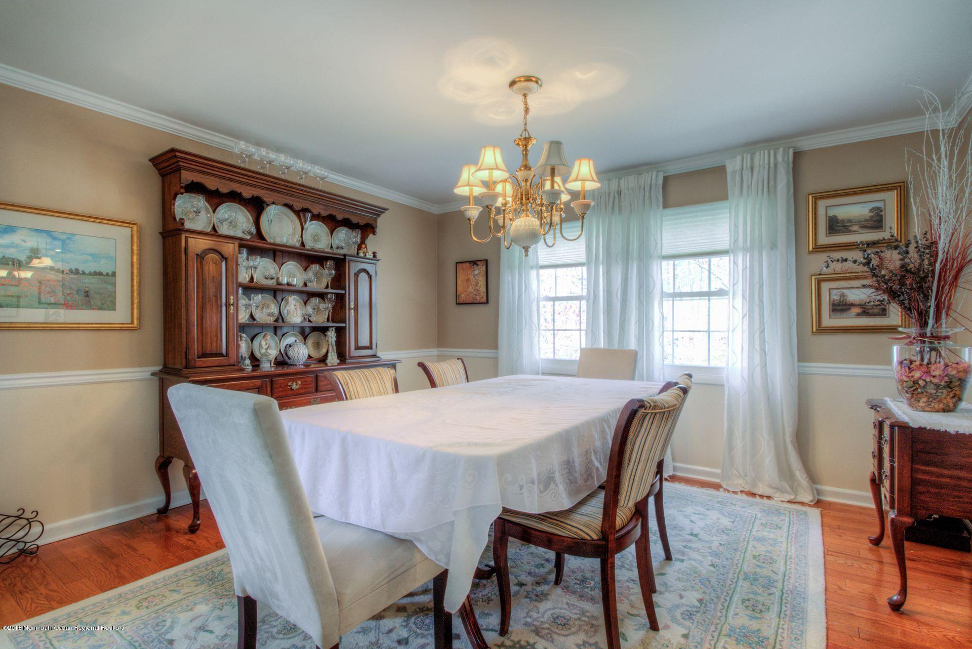 20 Crosswicks Road Freehold, NJ 07728 - Photo 10 of 40 11