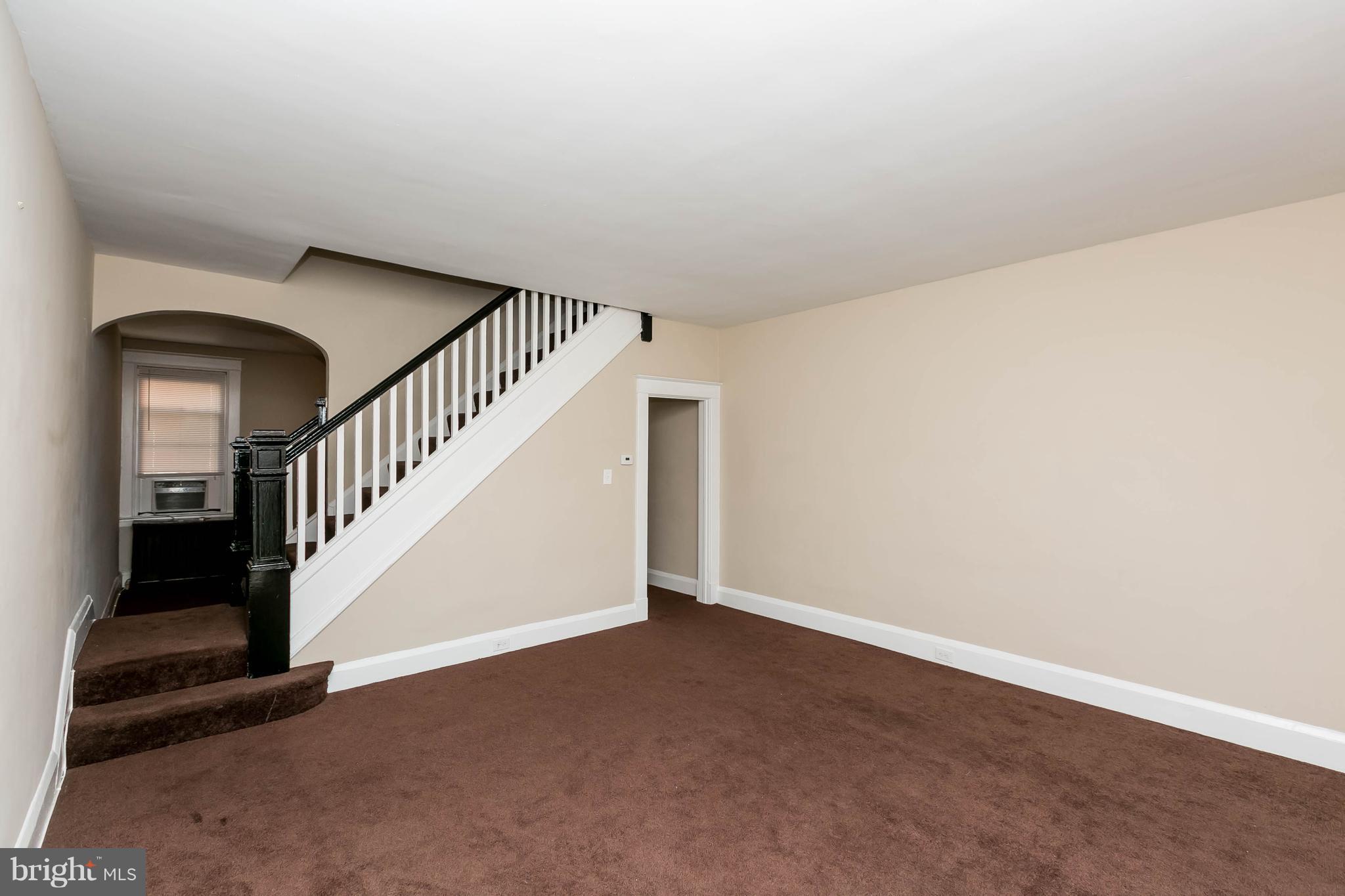5124 Harford Road Baltimore, MD 21214 - Photo 3 of 26 Living Room