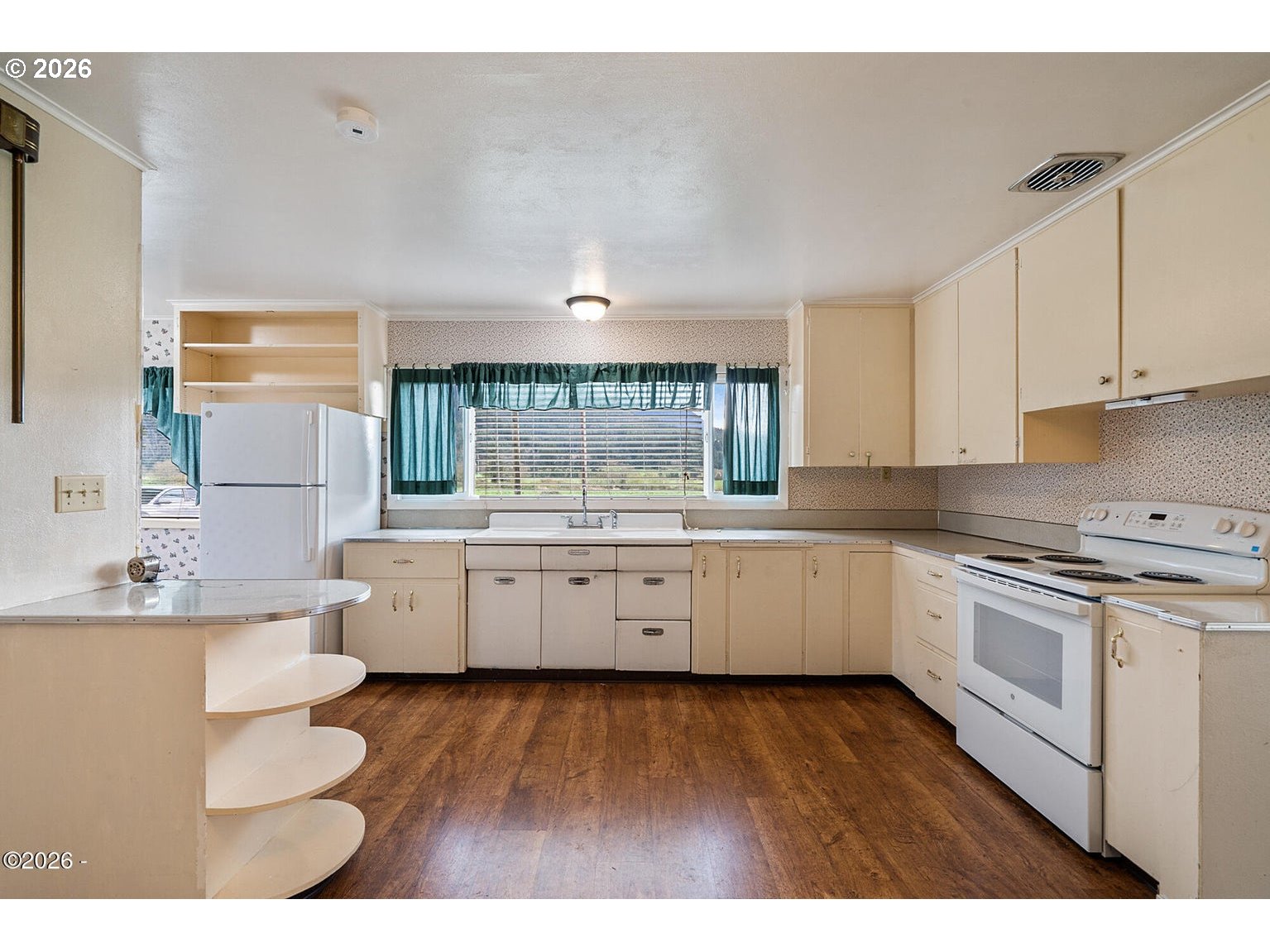 7460 Kilchis River Road Tillamook, OR 97141 - Photo 11 of 48