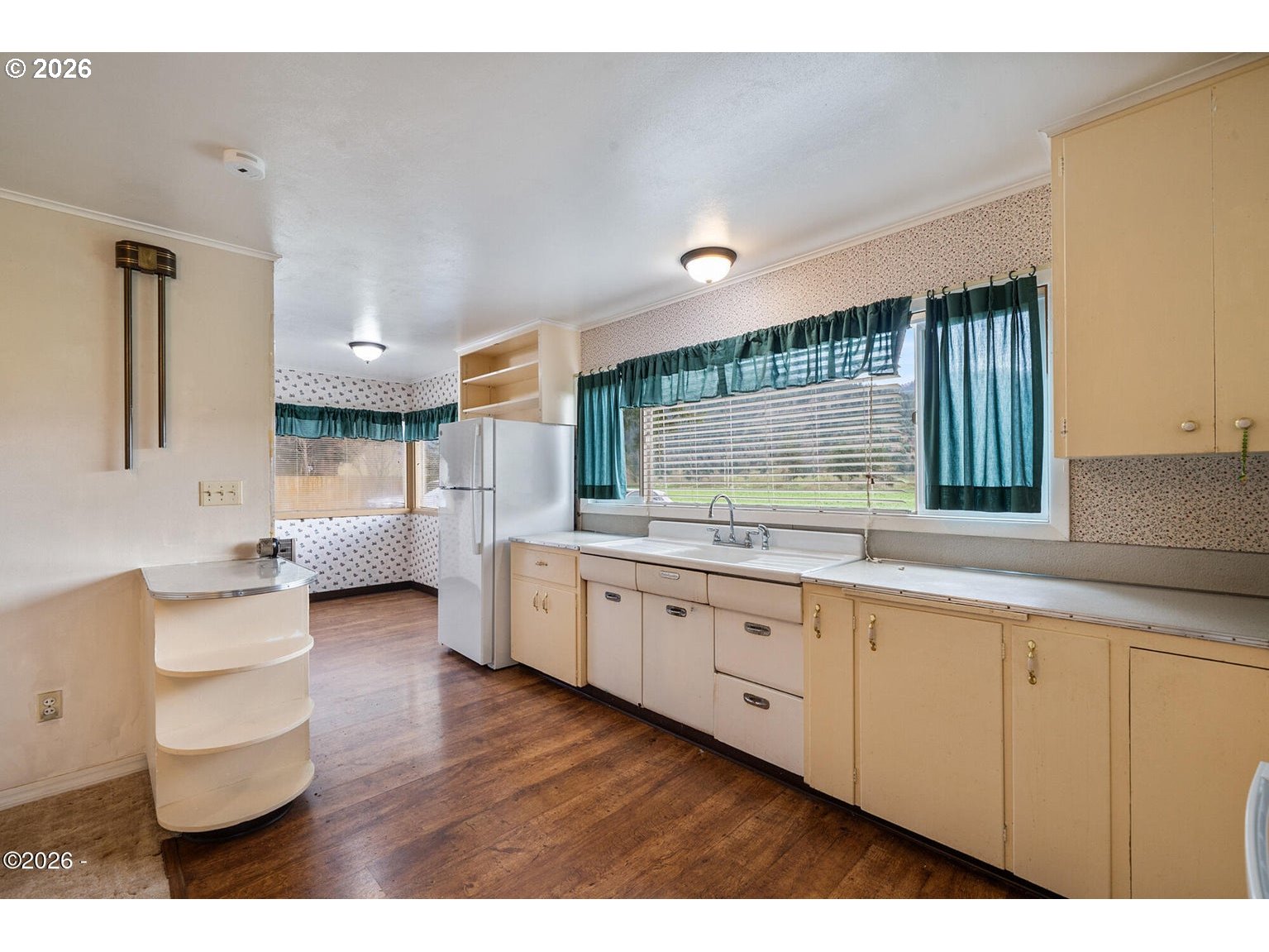 7460 Kilchis River Road Tillamook, OR 97141 - Photo 12 of 48