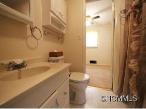 3 Pine Road Rosman, NC 28772 - Photo 9 of 16 Gallery Image 9
