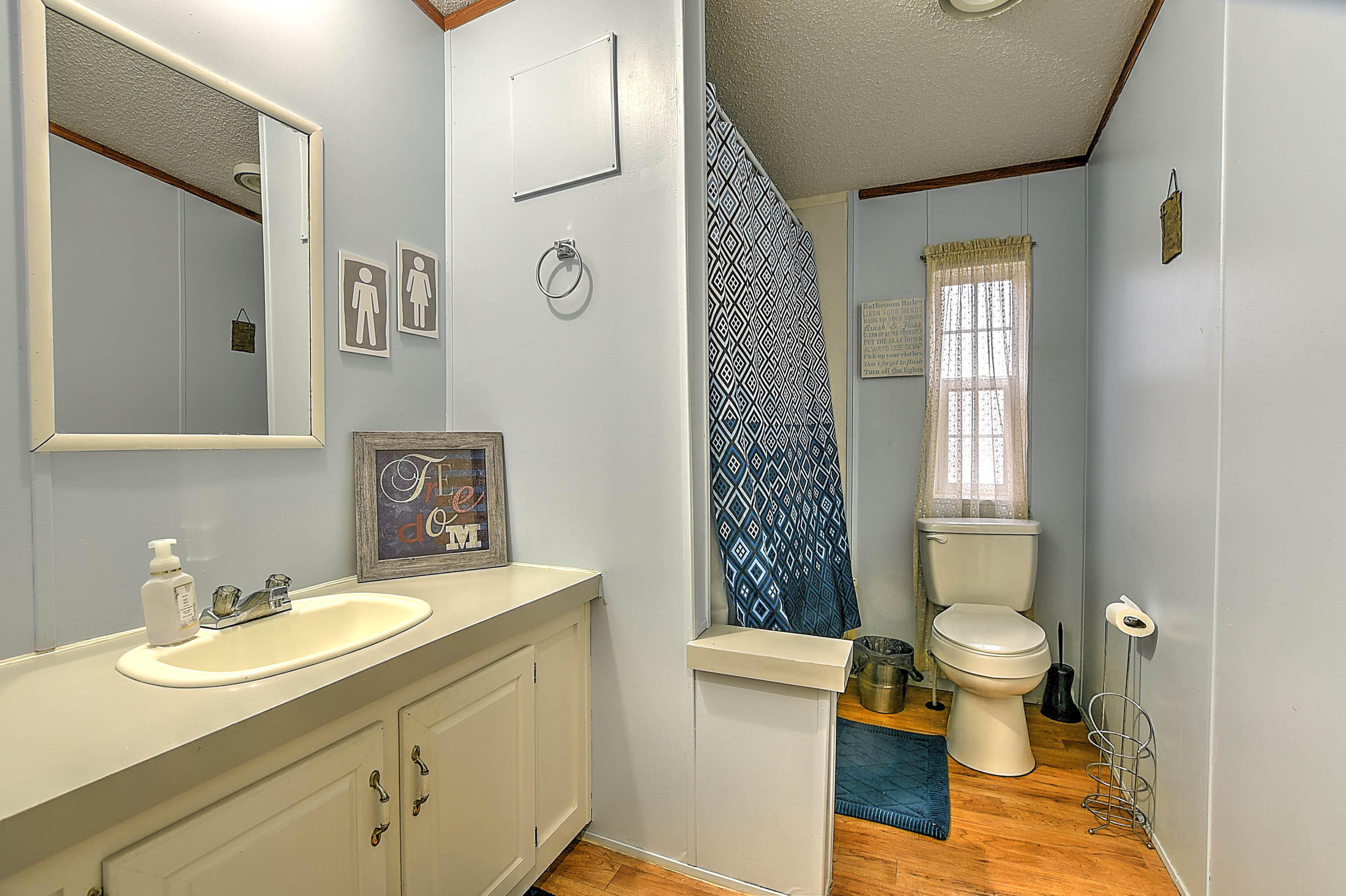 144 Earl Mc Kinney Road Elizabethton, TN 37643 - Photo 15 of 29 Earl McKinney-9