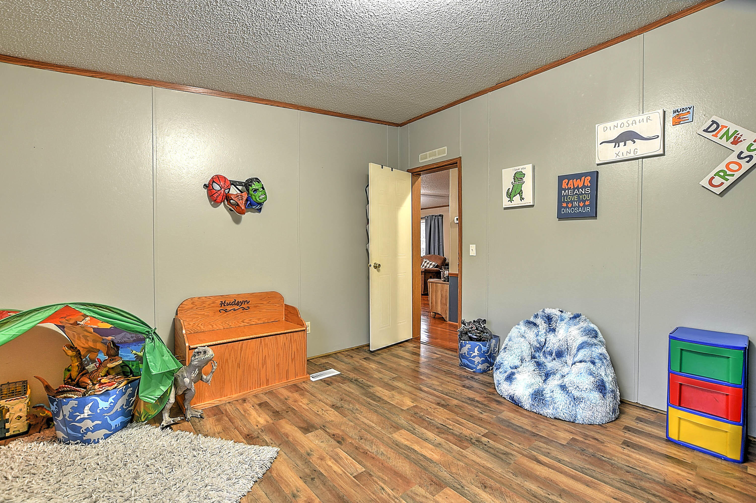144 Earl Mc Kinney Road Elizabethton, TN 37643 - Photo 18 of 29 Earl McKinney-8