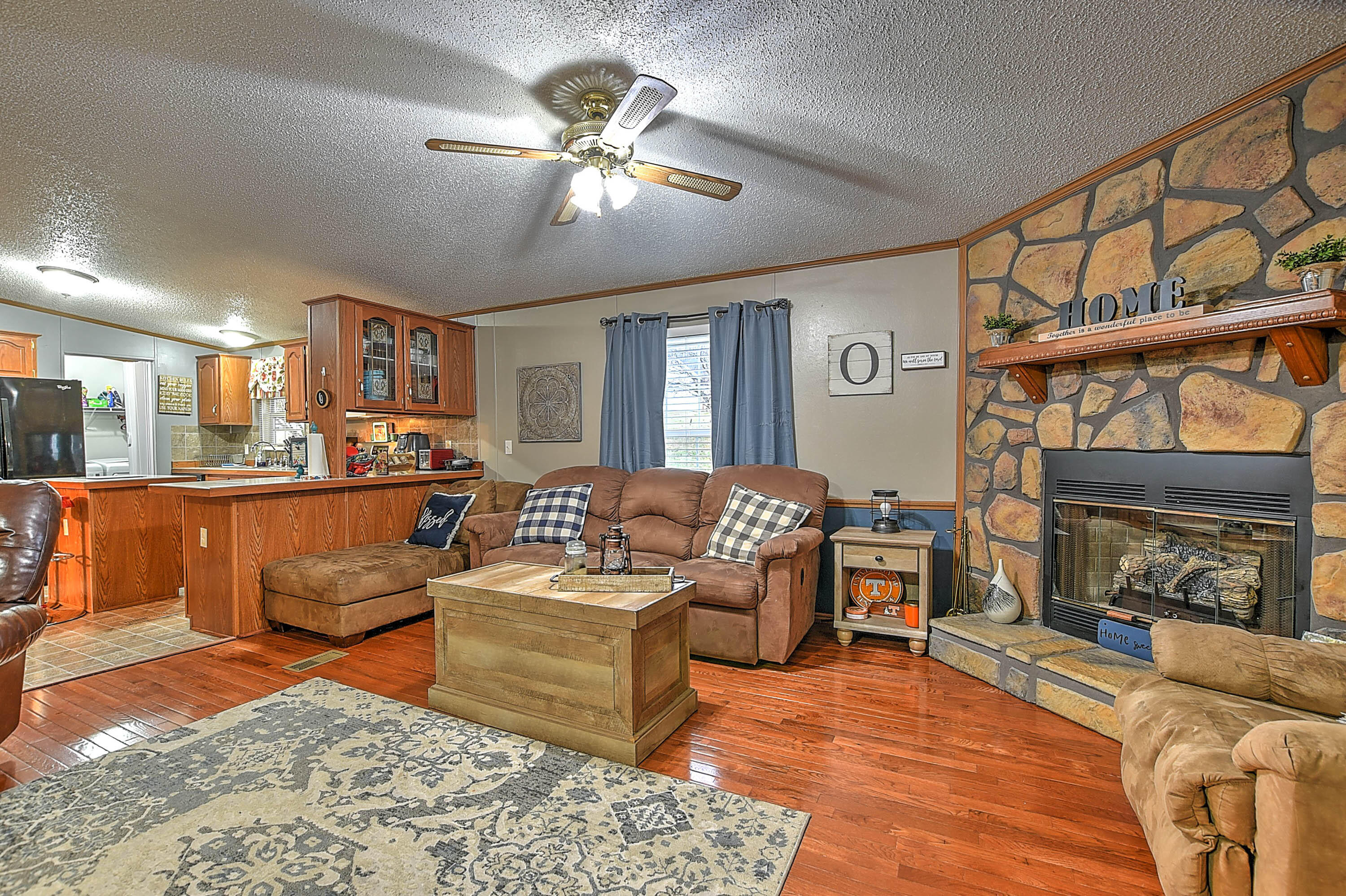 144 Earl Mc Kinney Road Elizabethton, TN 37643 - Photo 5 of 29 Earl McKinney-25