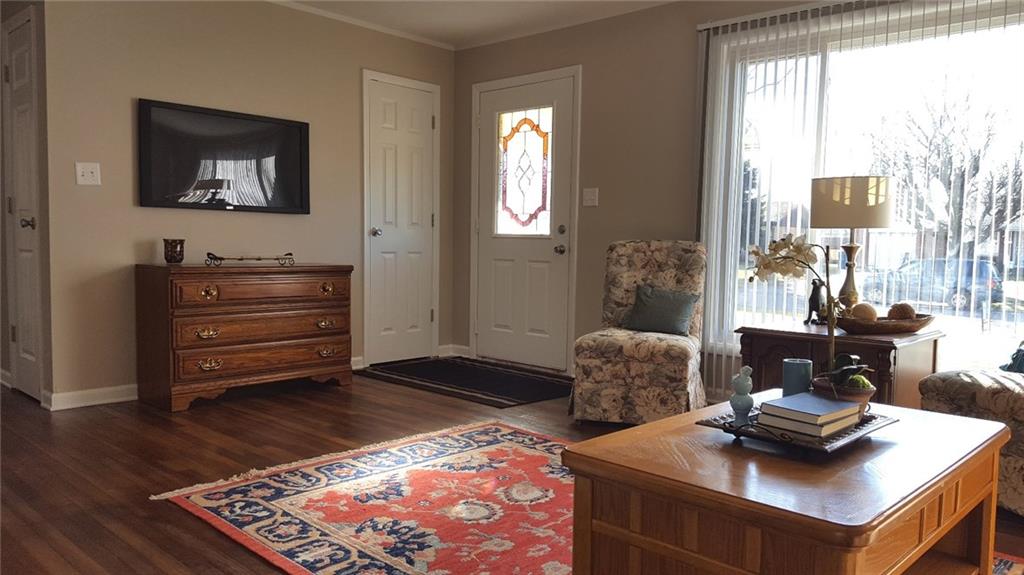 6236 Radnor Road Indianapolis, IN 46226 - Photo 3 of 16 Gallery Image 3