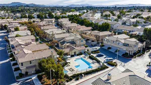 $499,999 | 39942 Alpine Union Street, Unit C, Murrieta, CA 92563