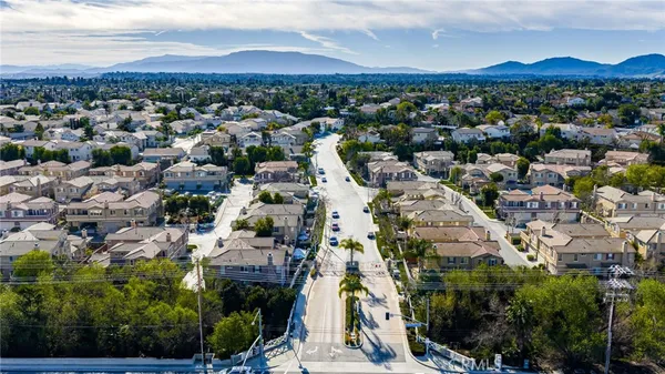 $499,999 | 39942 Alpine Union Street, Unit C, Murrieta, CA 92563