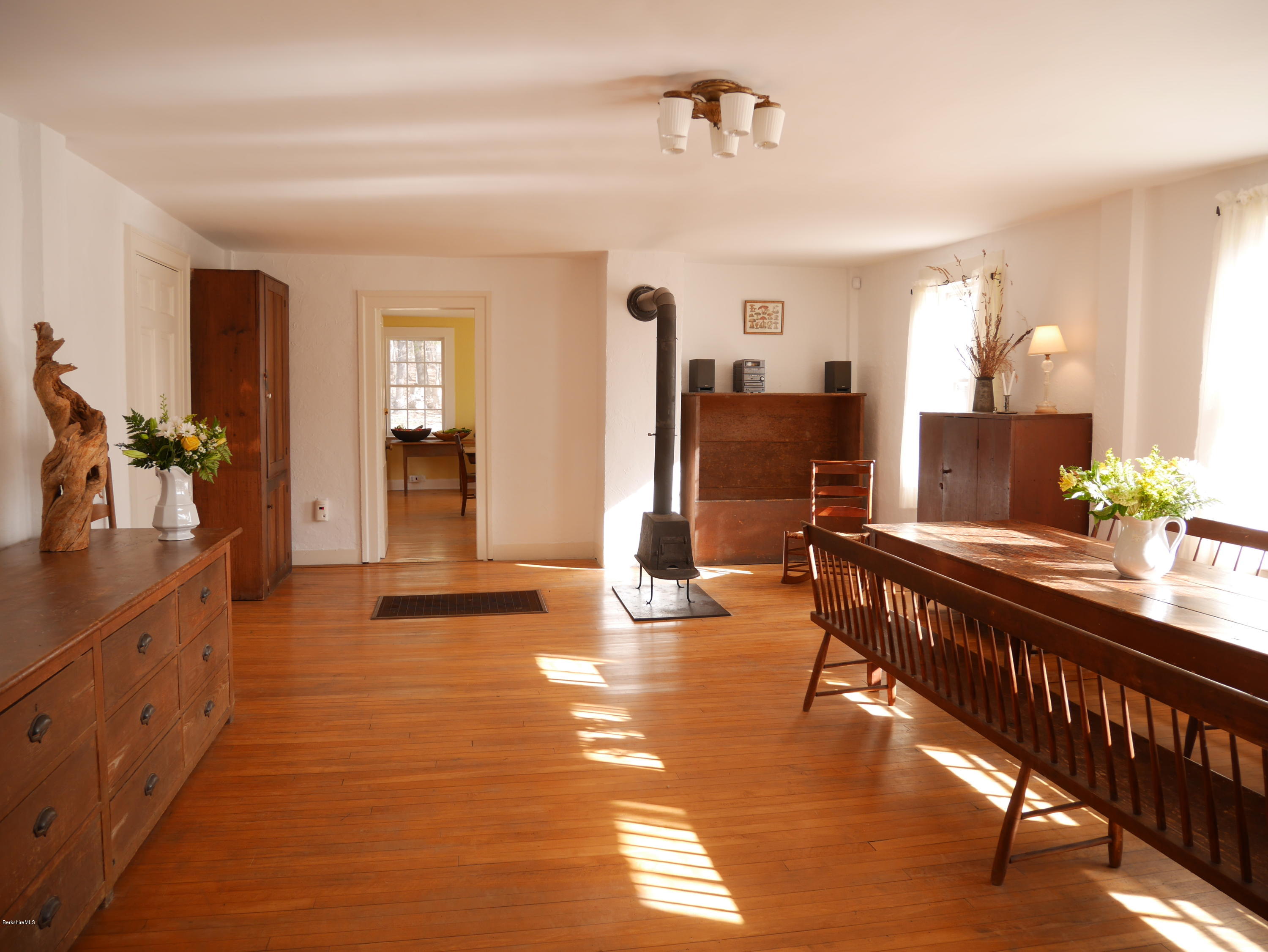 40 Cronk Road Sandisfield, MA 01255 - Photo 5 of 10 a view of a living room and dining room