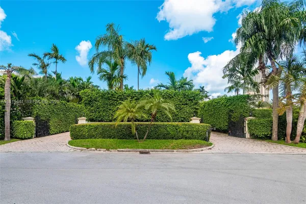 $13,599,000 | 6535 Allison Road, Miami Beach, FL 33141