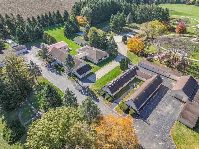 $2,500,000 | 10330 336th Avenue, Randall, WI 53181