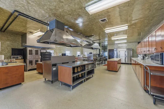 $2,500,000 | 10330 336th Avenue, Randall, WI 53181